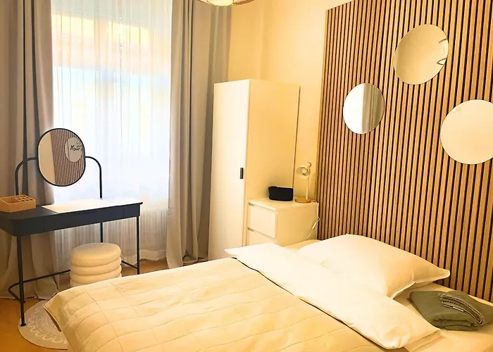 City-apartment Im Herzen Von T14 Appartement